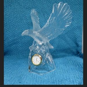 Lead crystal eagle with clock